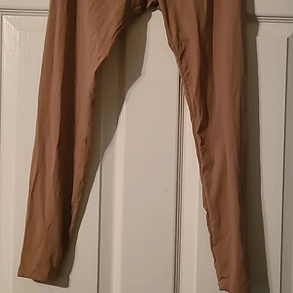 Skims Soft Smooth Leggings - Picture 5 of 6